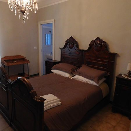 Il Duca Bianco Hotel Calosso Bagian luar foto