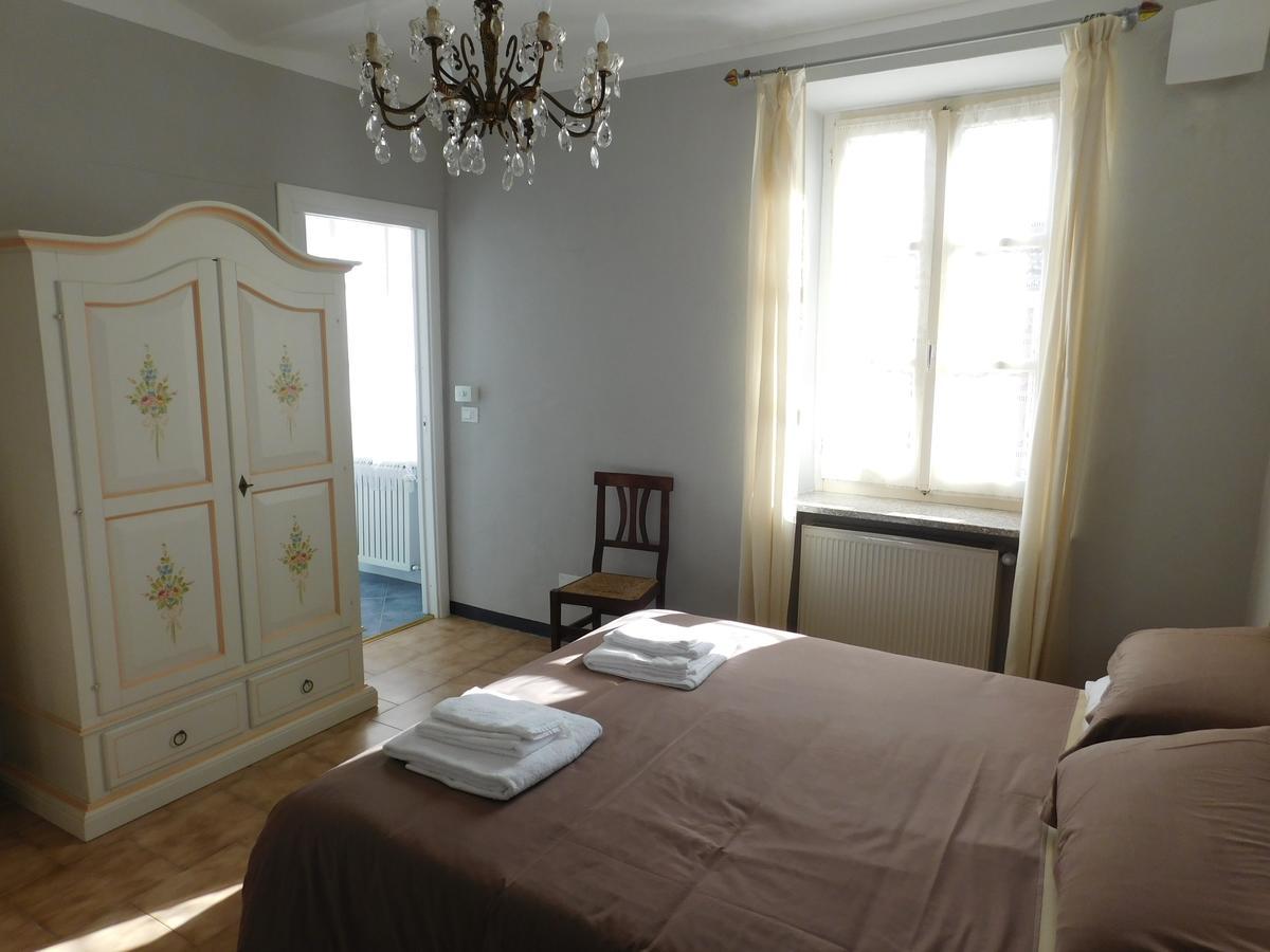 Il Duca Bianco Hotel Calosso Bagian luar foto